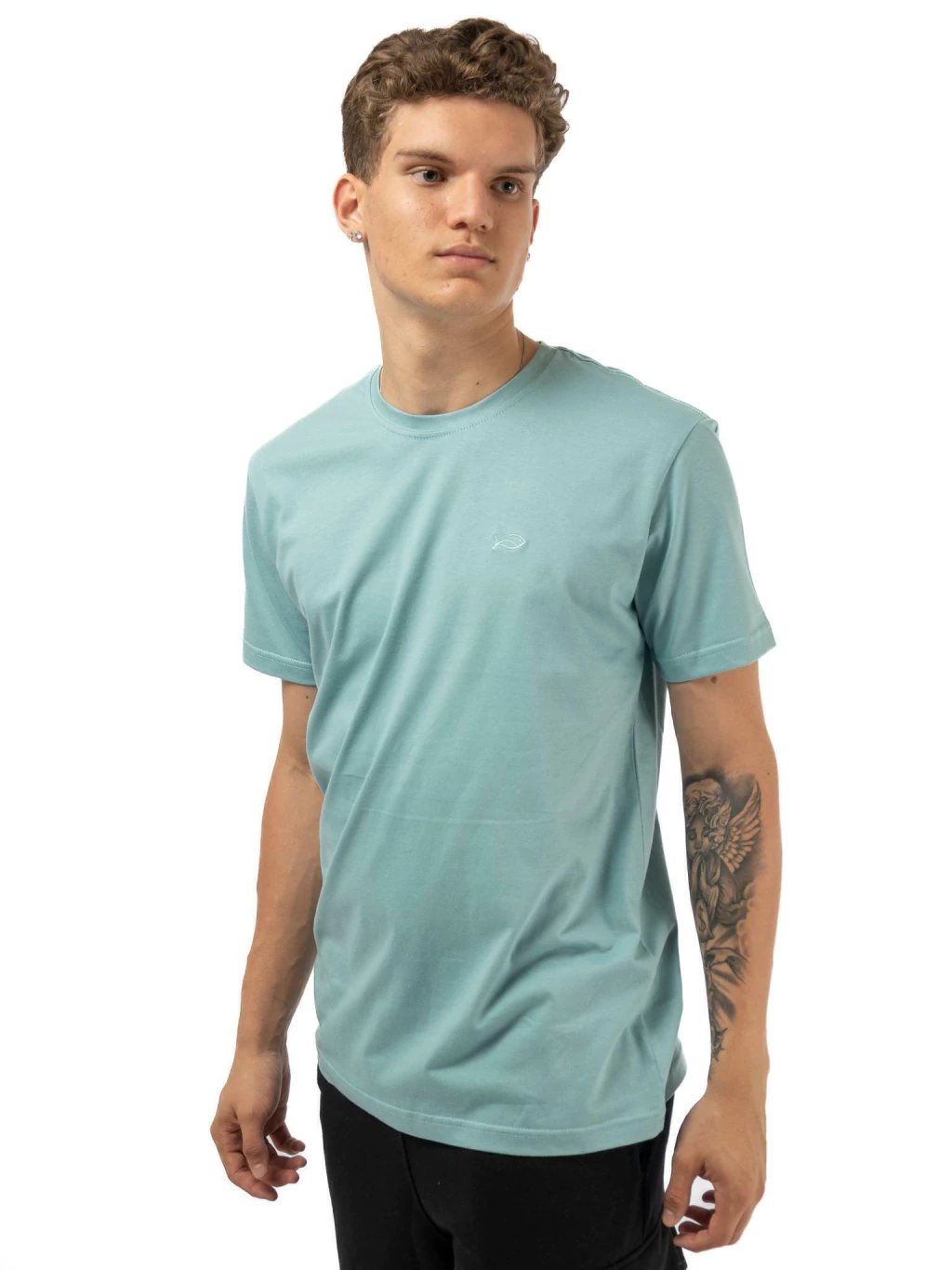Camiseta (T-shirt) Básica Algodão Bordada