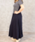 Vestido Longo com Recortes Assimétricos na internet