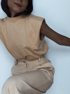 REGATA MUSCLE NUDE