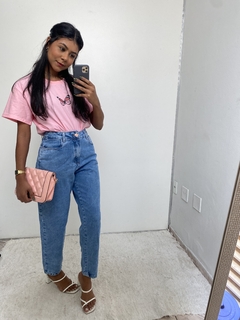 CALÇA MOM BOTAO ROSÊ GOLD - comprar online