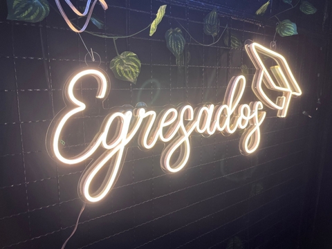 Egresados - comprar online