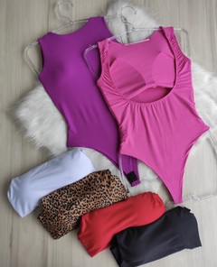 BODY COSTA NUA COM BOJO TECIDO SUPLEX