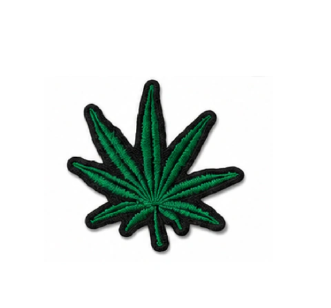 Sticker bordados hoja 5cm x 5cm