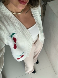 Casaco tricot cereja Giulia - Curi Clothing
