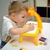 Mesa infantil com projetor para desenhar na internet