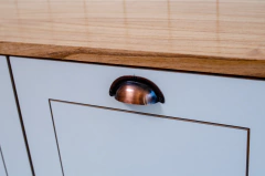 MUDROOM - 2 cuerpos en internet
