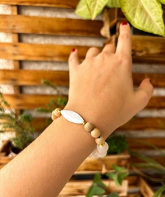 Pulseira Madrepérola e Jade - comprar online