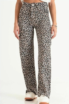 Wide Print LEO (KA2231) en internet