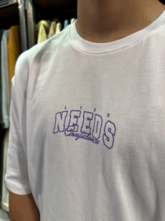 OM Remera Over Needs (RE1231) - Netbro