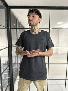 MH Remera V Paix (RE1093) - Netbro