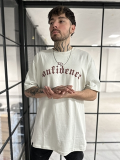MH Remera Over Gotic (RE1106) - comprar online