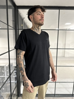 MH Remera Basica V (RE0087) - Netbro