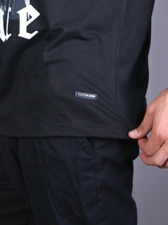 ED Remera Doberman (Over) (RE0459) - Netbro