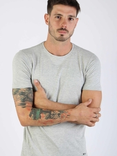 Imagen de ED Remera Basica Slim Fit (RE0004)
