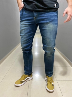 MH Jean Slash (PA0224)