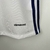 Camisa Real Madrid Home Retro 16/17, oficial do clube, camiseta de futebol, temporada 2016/2017, uniforme retrô, edição limitada, coleção histórica, torcedores apaixonados, time espanhol, vestir as cores do Real Madrid, estilo vintage, réplica fiel, quali