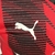 Camisa oficial do AC Milan, Versão Jogador, Temporada 23/24, Uniforme Home, Modelo 2023/2024, Camisa de jogo, Malha respirável, Tecnologia DryCell, Escudo bordado, Patrocínio Fly Emirates, Listras verticais, Preto e vermelho, Tamanho adulto, Material de a