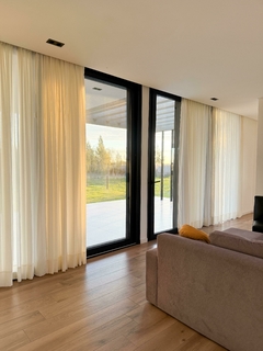 Cortinas tradicionales LIVIANAS - comprar online