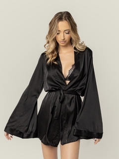 Robe Martina em Cetim Premium em Toque de Seda - comprar online