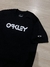 Camiseta Oakley na internet