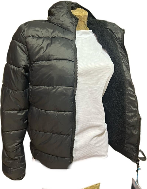 Campera Kalahari Puffer Dama, con corderito negro (429256)