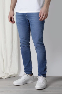 JEAN SUDAN CON ARRUGAS (4100301)