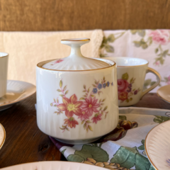AZUCARERA DE PORCELANA TSUJI DE 11 CM DE ALTO en internet