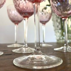 6 COPAS DE CRISTAL CON CALÍZ ROSADO en internet