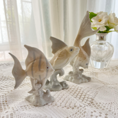 3 ESTATUAS DE PECES DE PORCELANA ESPAÑOLA