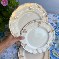SET DE 3 PLATOS DE ENTRADA GRINDLEY - María Historieta