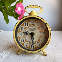 RELOJ ANALÓGICO AMARILLO REDONDO