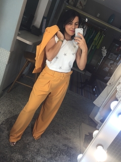 Cropped Paula na internet