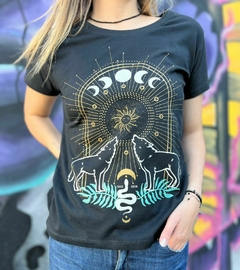 Remera Coco Negra TAROT