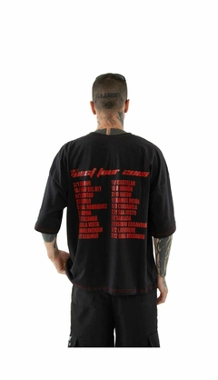 REMERA WEST TOUR FAKE IT en internet