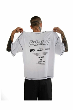REMERA WEST RACE 2000 FAKE IT - POST-TRASHER