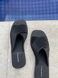 Confort | Chinelo rasteira na internet