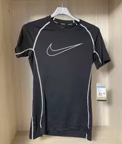 Imagem do Camisa Térmica Nike Manga Curta