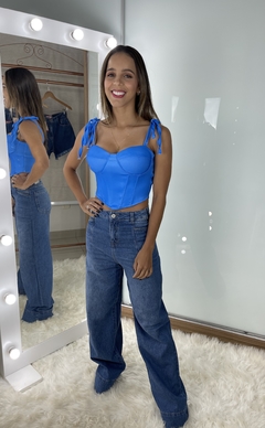 CORSELET COM ALÇAS na internet