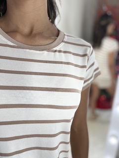 BLUSA LISTRAS COLOR
