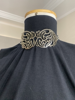 CHOKER BORBOLETA na internet