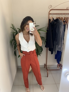 CALÇA LARA COM CINTO - comprar online