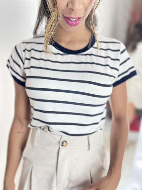 BLUSA LISTRAS COLOR