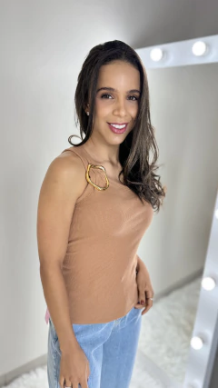 BLUSA CANELADA ARGOLA - AME CLOSET
