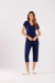 Pijama Manga Curta/Calça Capri Azul Marinho Poá - comprar online