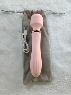 Masajeador doble función con consolador vibrador recargable