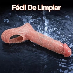 funda realista con sujetador de testiculos