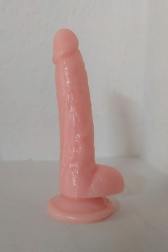 Dildo delgado natural con ventosa 14.5 cm x 2.6 cm
