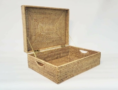 Caixa em rattan PATONG BAIXA com corrente - comprar online
