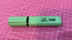 Resaltador TRABI verde pastel