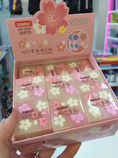 Goma Sakura cuadrada con aroma